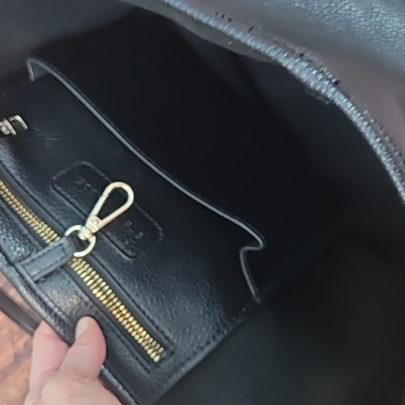 Steve Madden Tote Bag - Picture 12 of 15